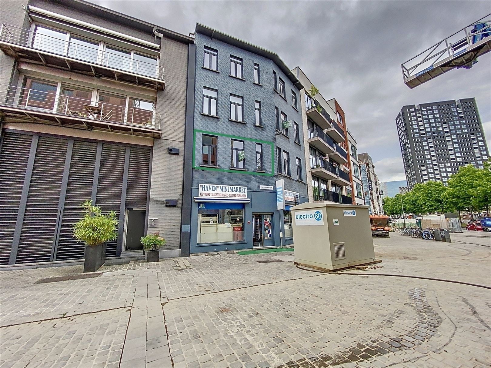 ()=>{if(producerUpdateValueVersion(node),producerAccessed(node),node.value===ERRORED)throw node.error;return node.value} Catharina Pepijnstraat 13/101 - 2000 Antwerpen