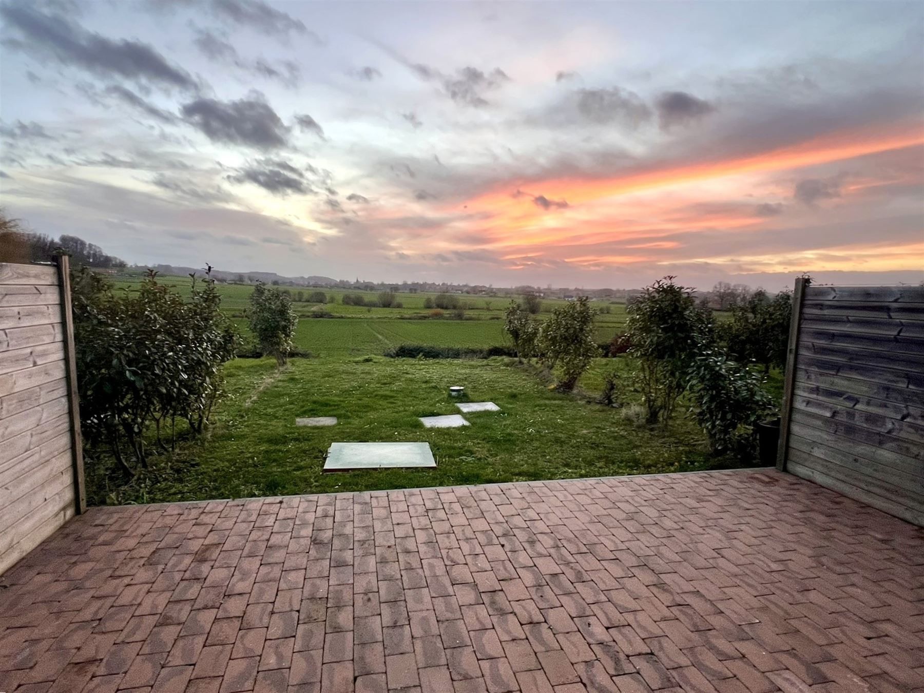 Landelijk gelegen comfortabele woning foto 4