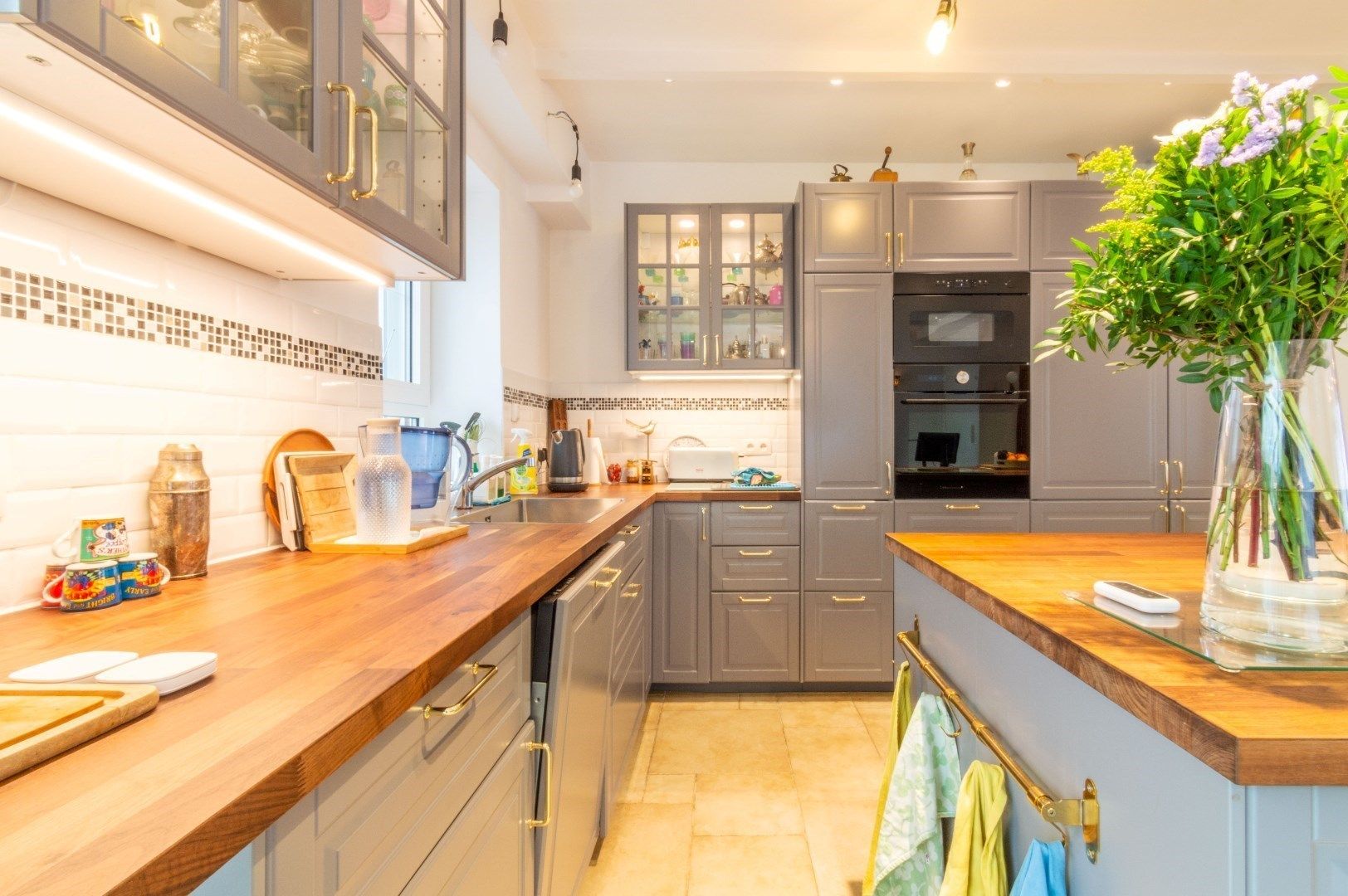 INSTAPKLARE WONING MET 2 SLP + BUREAU & ZUID-TUIN ! foto 2