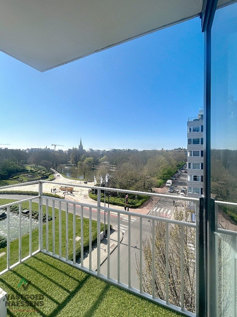 SCHITTEREND 2 SLPK APP MET PANORAMISCH ZICHT EN TERRAS foto 25