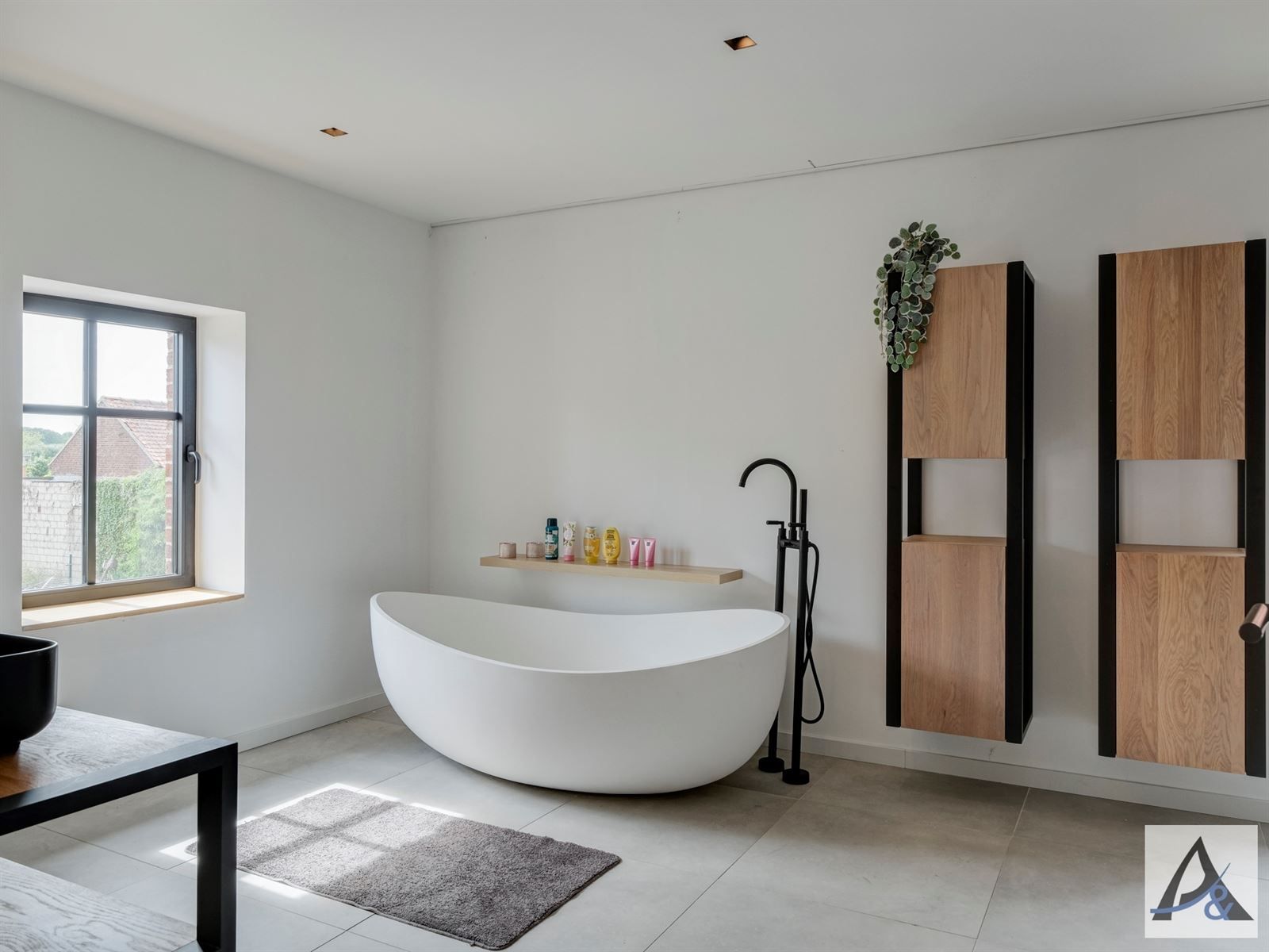 Totaal gerenoveerde, instapklare gezinswoning te koop in het hart van Munsterbilzen! foto 21