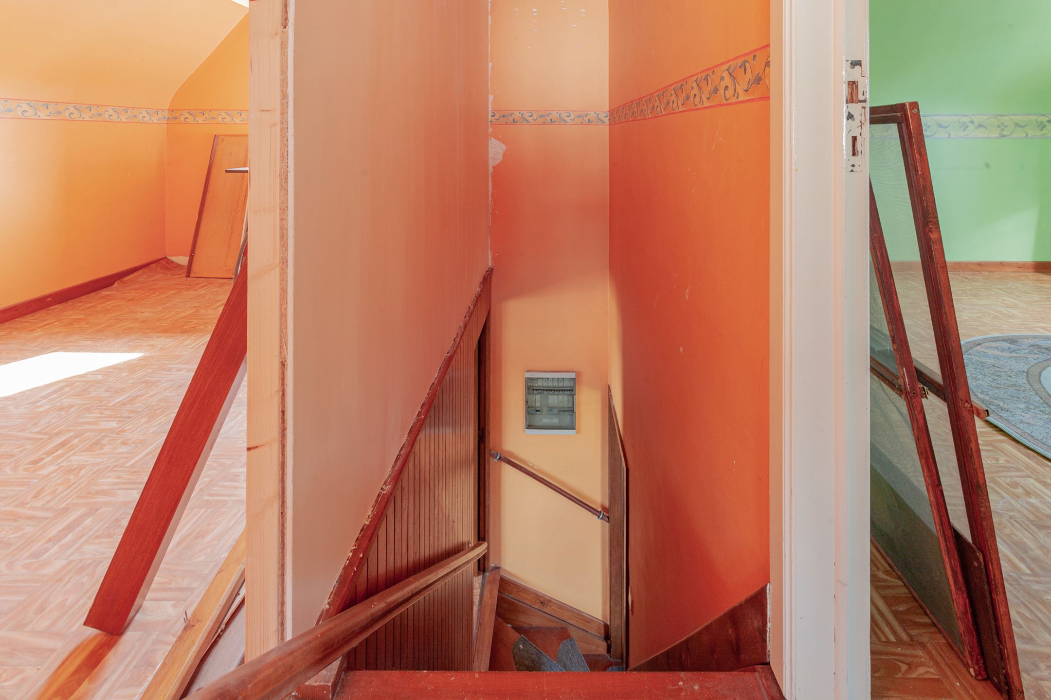 Te renoveren alleenstaande woning foto 14
