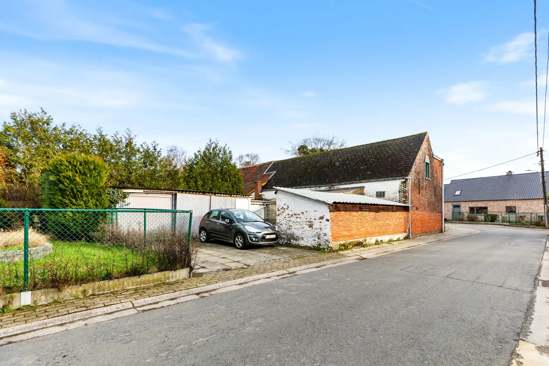 Te renoveren woning of bouwgrond in groene rand Zele foto 13