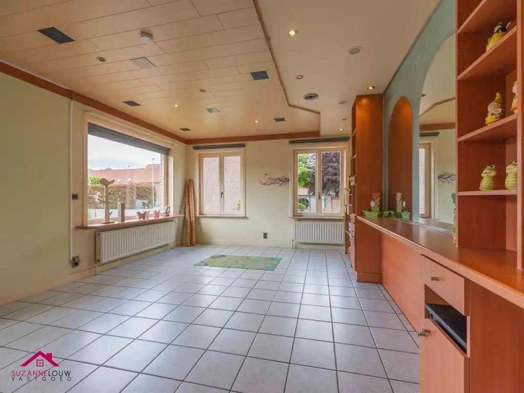 Riante vrijstaande woning met praktijkruimte foto 18