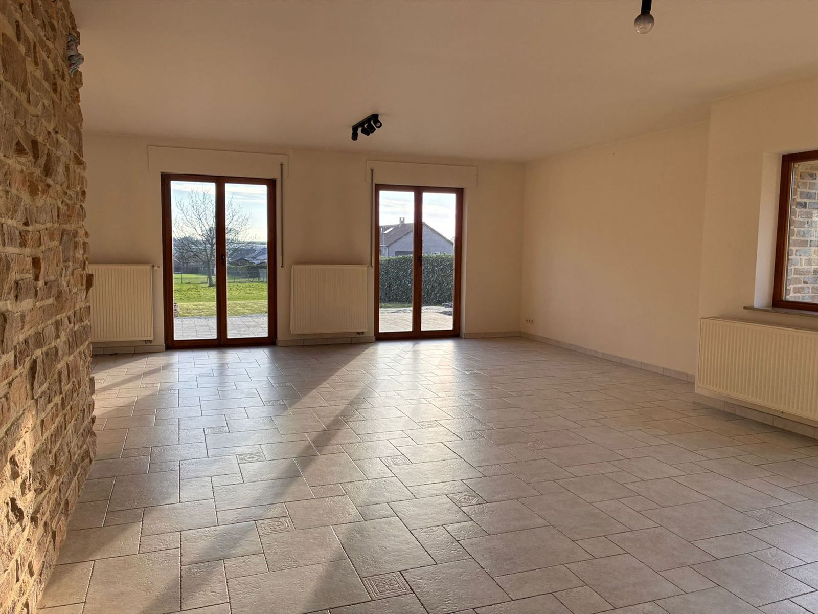 Villa te huur 3 slaapkamers in Lennik foto 3