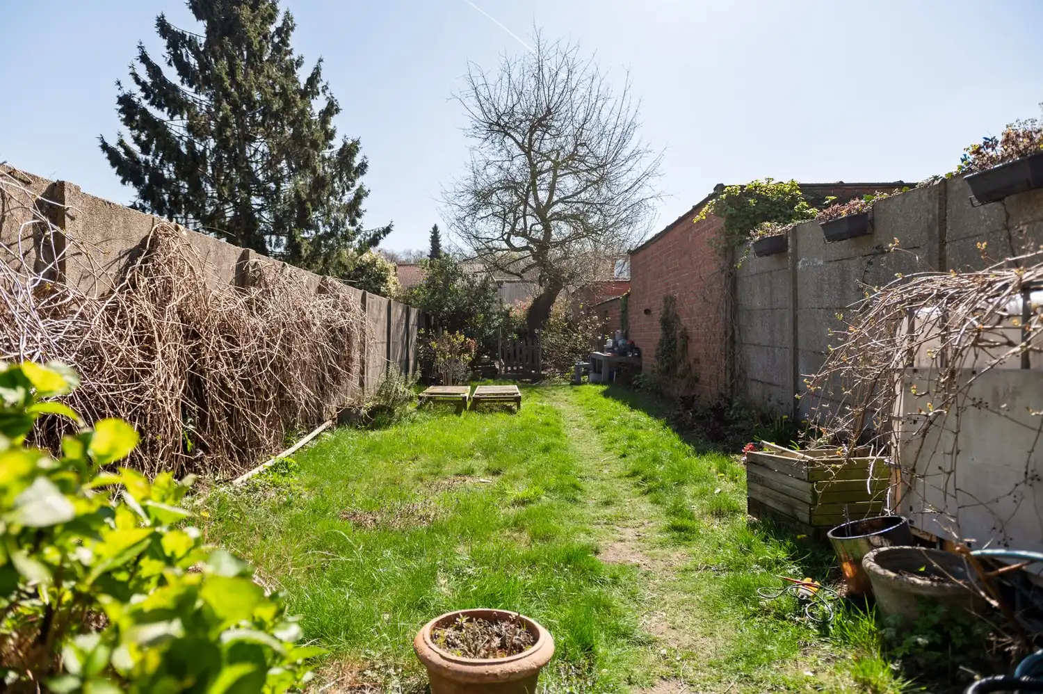 Instapklare gezinswoning met 3 slaapkamers en tuin in Wijnegem foto 17