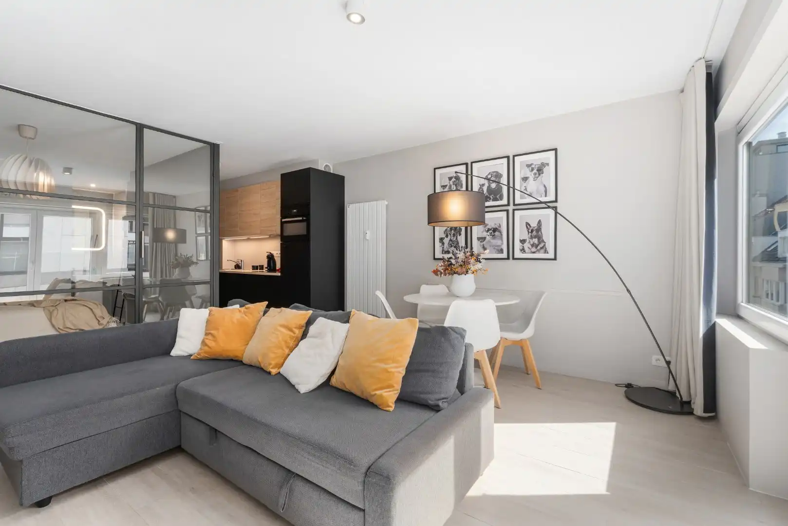 Trendy appartement met vakantievergunning foto 2