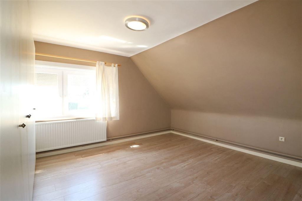 Ruime gezinswoning op een rustige locatie!  foto 10