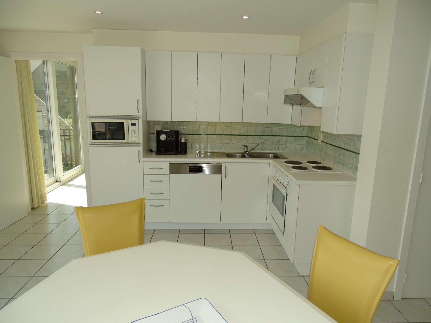Residentie Delphine - ruim twee slaapkamer appartement nabij zee - Koksijde-Bad foto 11