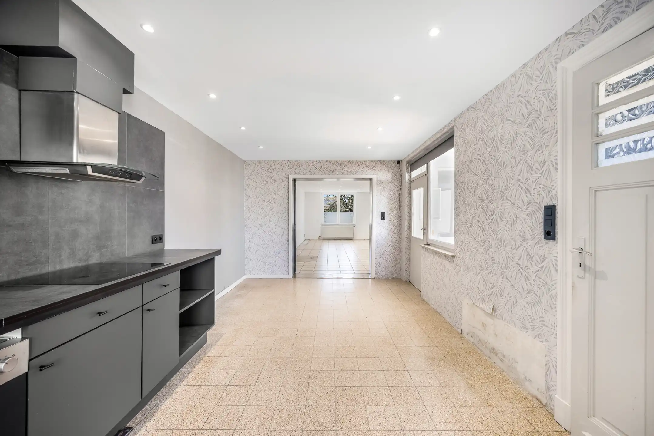 HOB woning met twee garages te Val-Meer foto 8