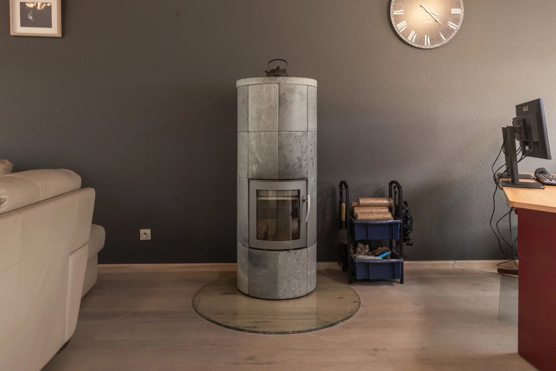 Ruim appartement met 4 slaapkamers, groot terras, tuin en garage. foto 12