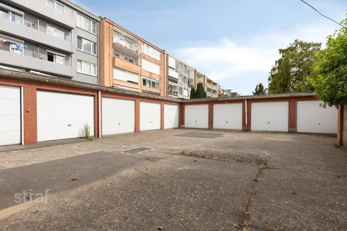 Te koop: garagebox in de Ruggeveldlaan - een ideale oplossing voor uw parkeerbehoeften! foto 2