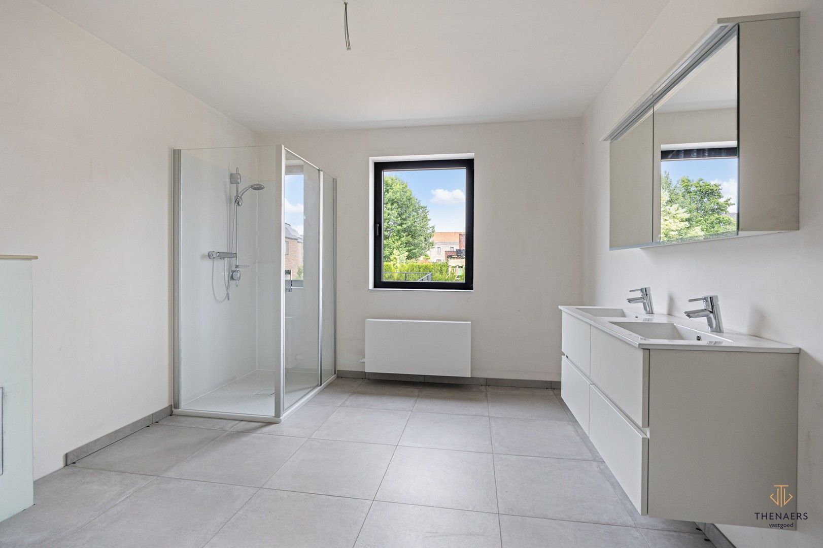 Ruime nieuwbouwwoning met 3 slaapkamers. foto 18