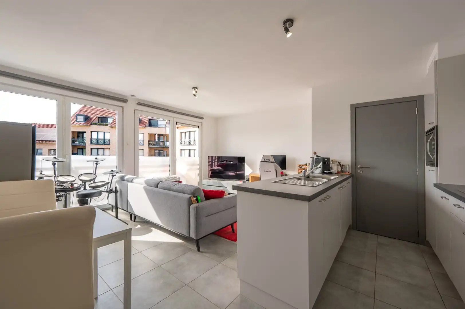Lichtrijk appartement, rustig gelegen te Lisswege foto 2