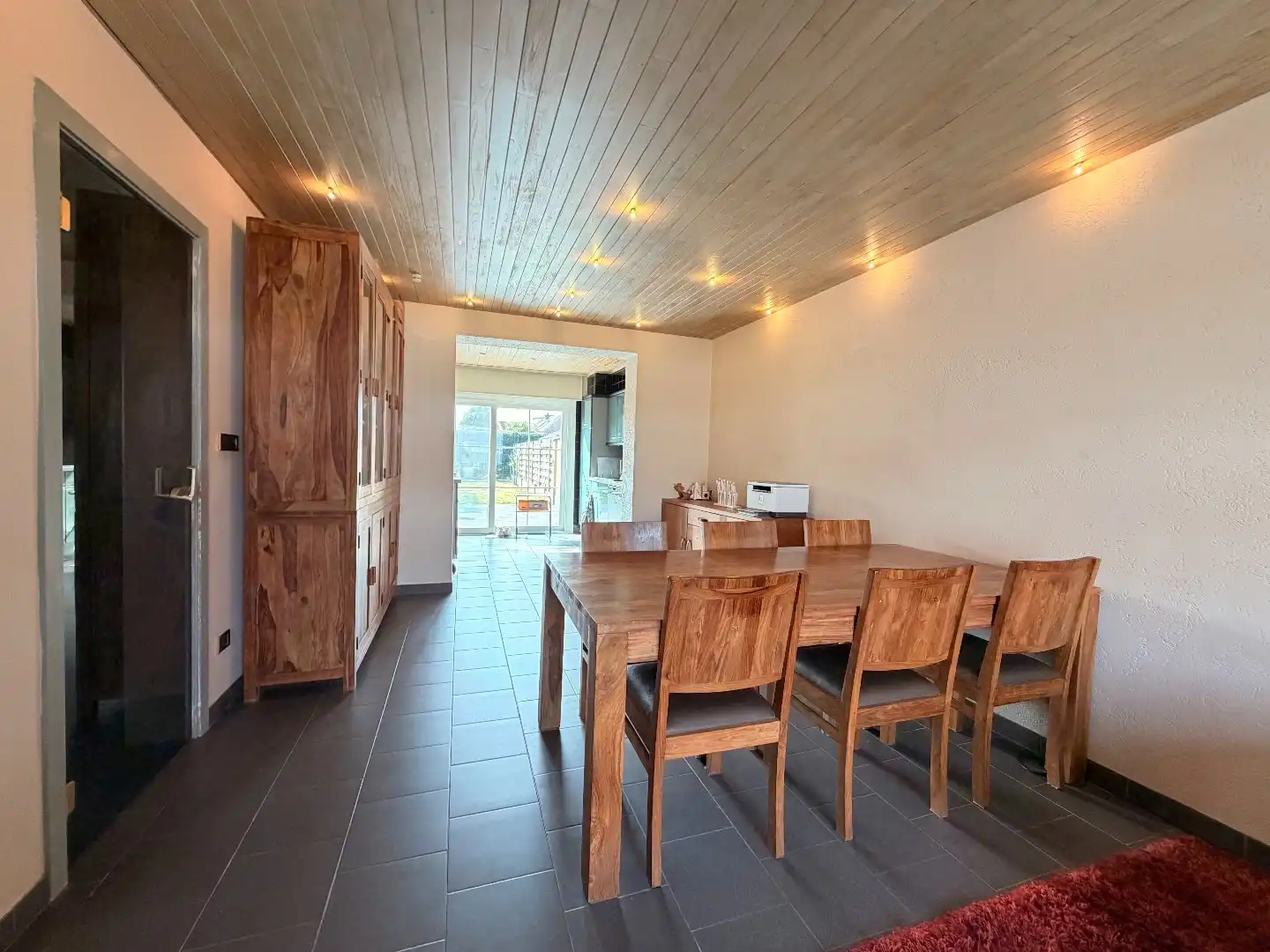 Instapklare halfopen bebouwing met ruime garage te koop in Harelbeke (Arendswijk) foto 6