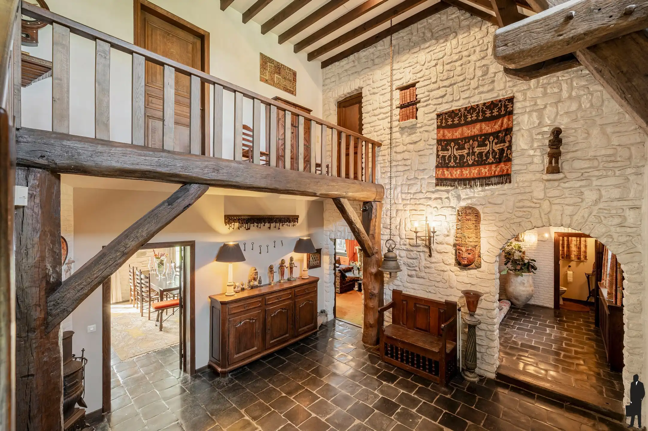 Uniek landhuis met ruim bijgebouw op riant perceel van 4.855 m², pal zuid georiënteerd foto 13
