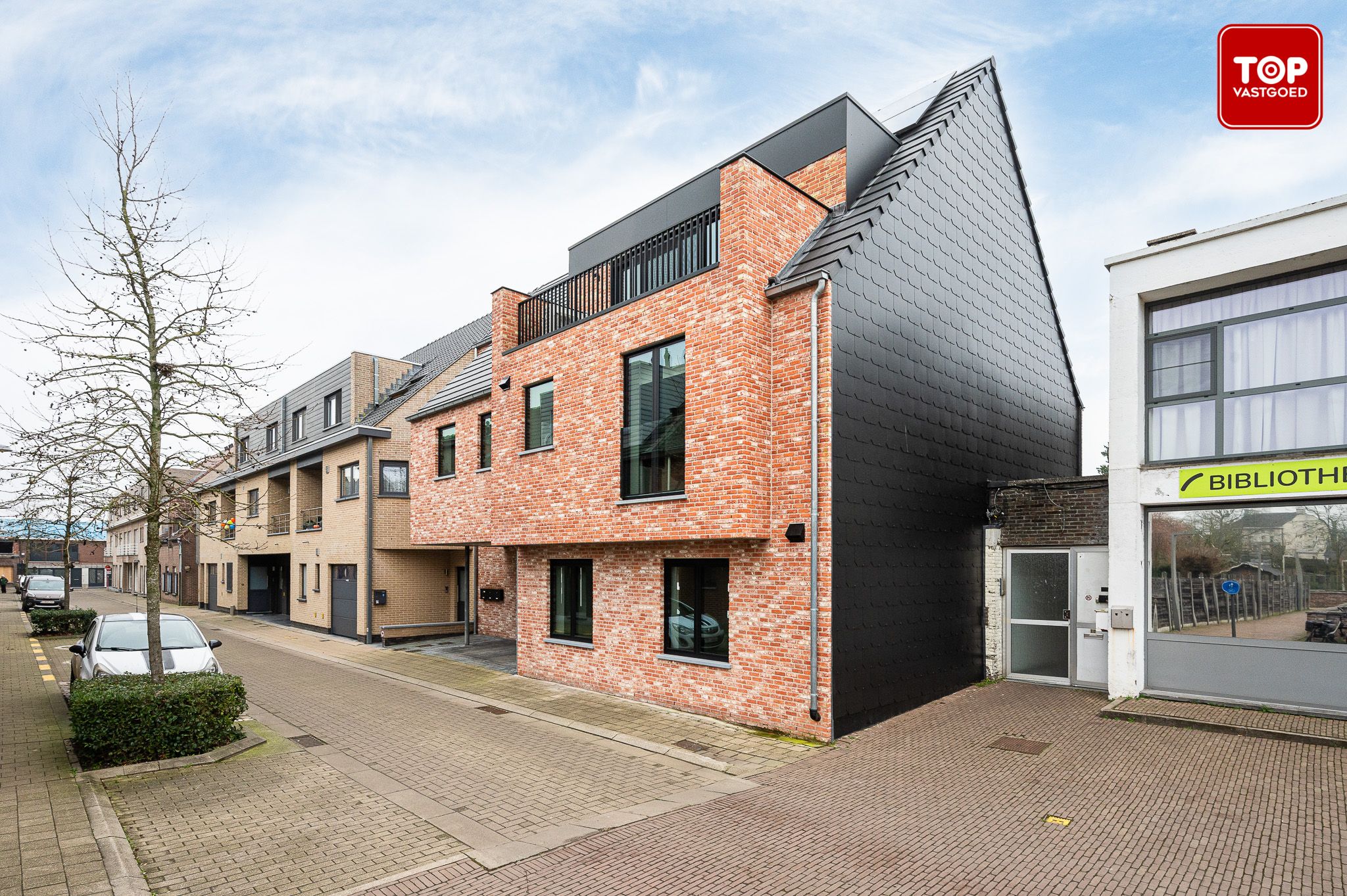 Nieuw energiezuinig appartement in centrum Waarschoot foto {{pictureIndex}}