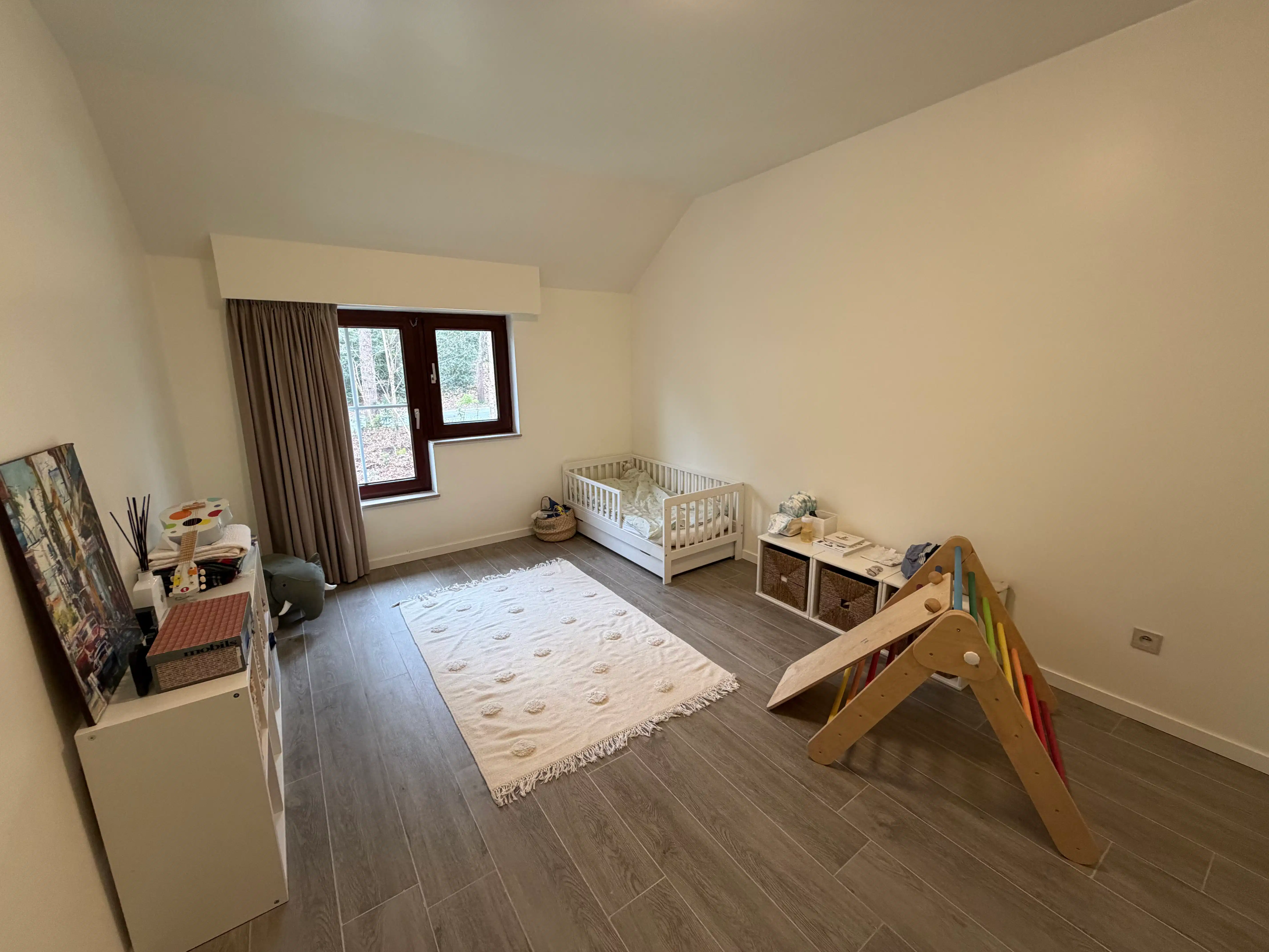 Genk, Winterslagstraat 251: Ruime gezinswoning met 3 slaapkamers, garage en zuidwest-gerichte tuin ! foto 11