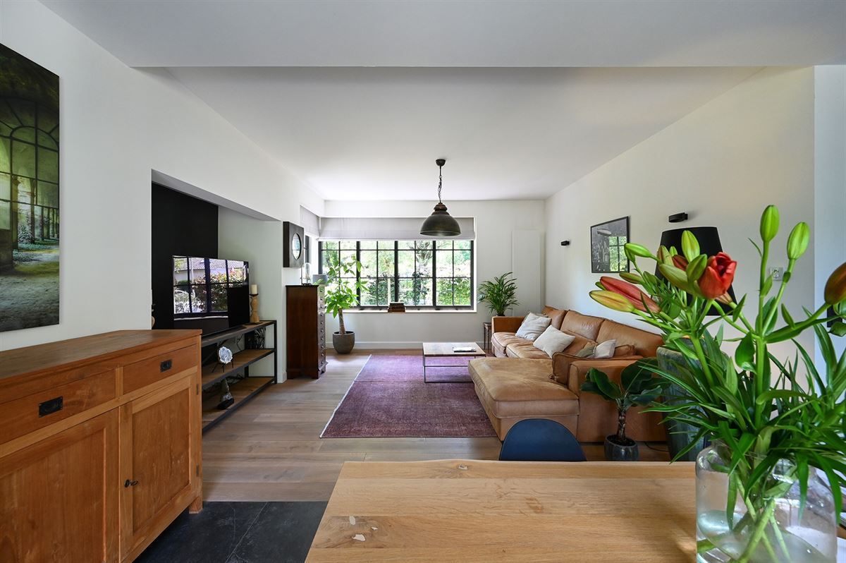 Charmante villa in hartje Brasschaat foto 4