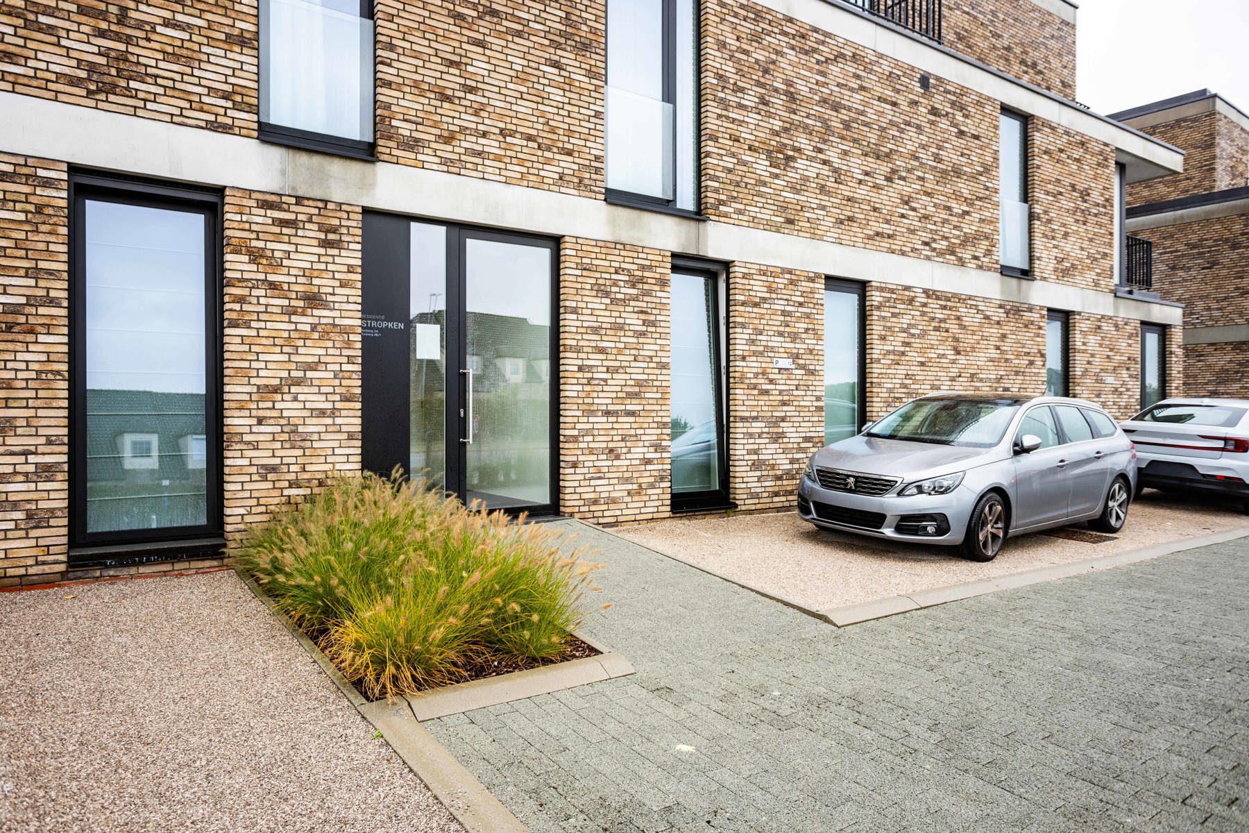Modern NB appartement 2slpk, fantastisch terras & 2 parkpl. foto 22
