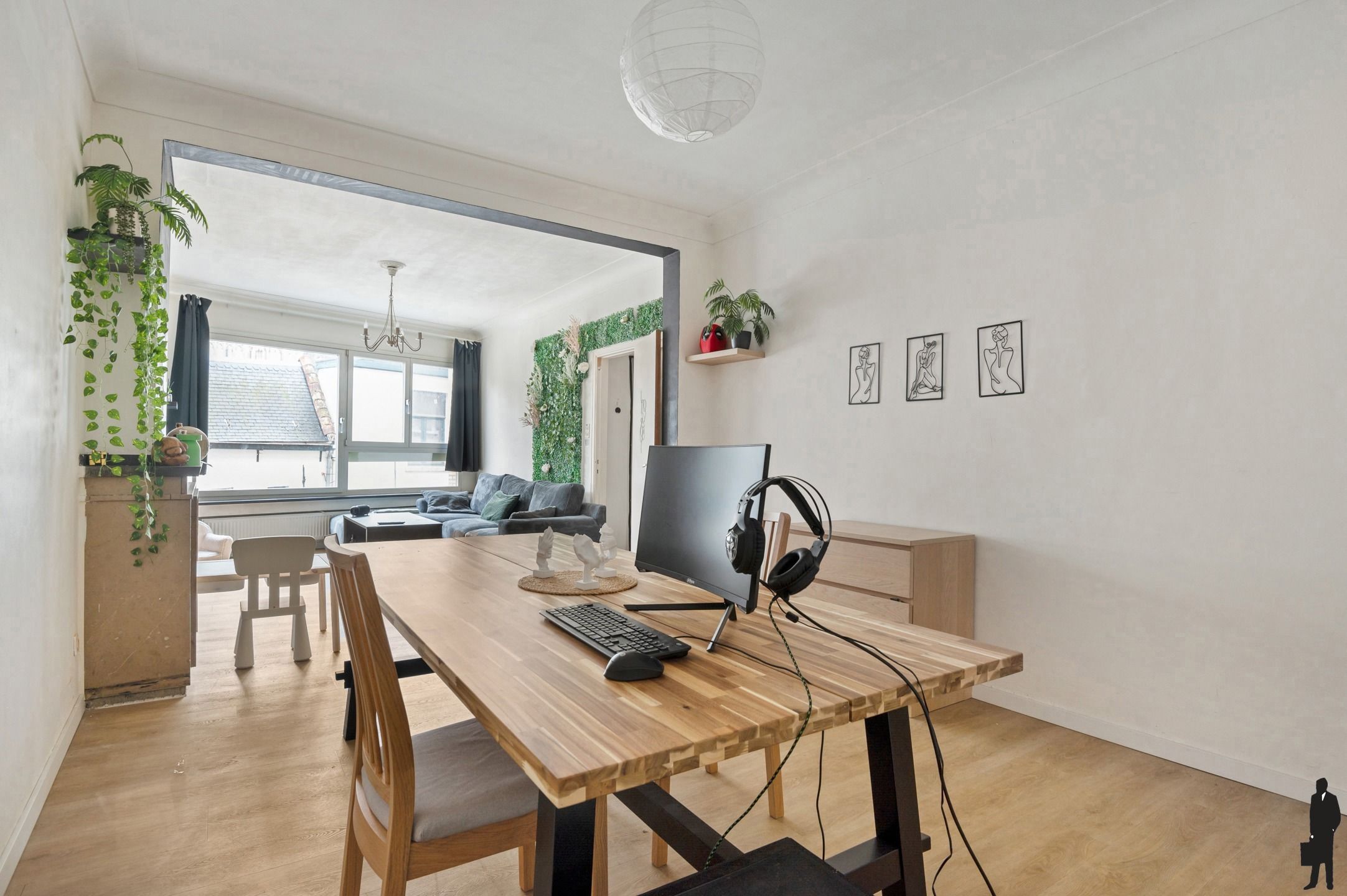 Uniek appartement met frontaal zicht op de kathedraal foto 10