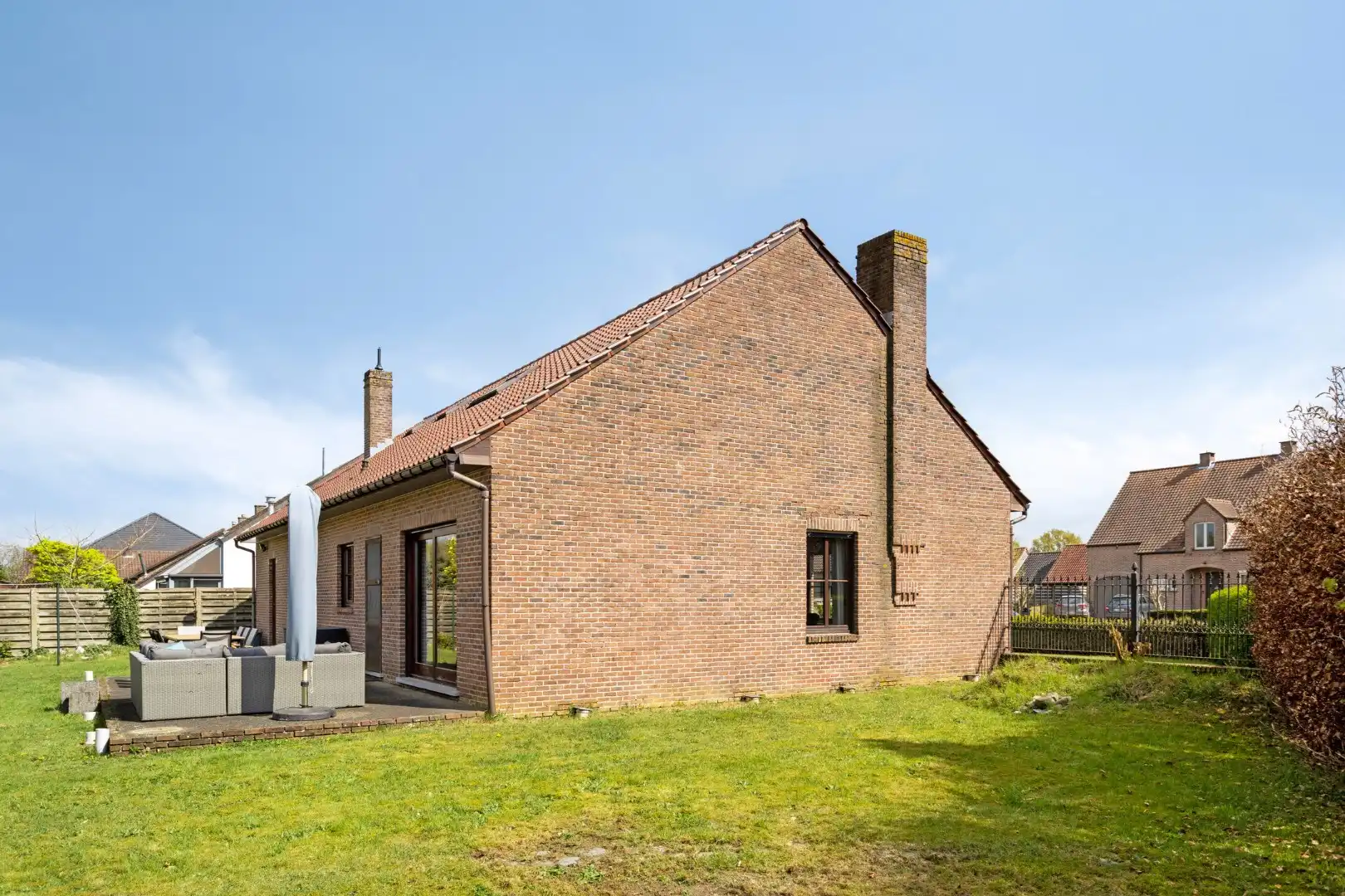 Onderkelderde woning met 4 slpks op 899 m² in een doodlopende straat te OLV Olen ! foto 35