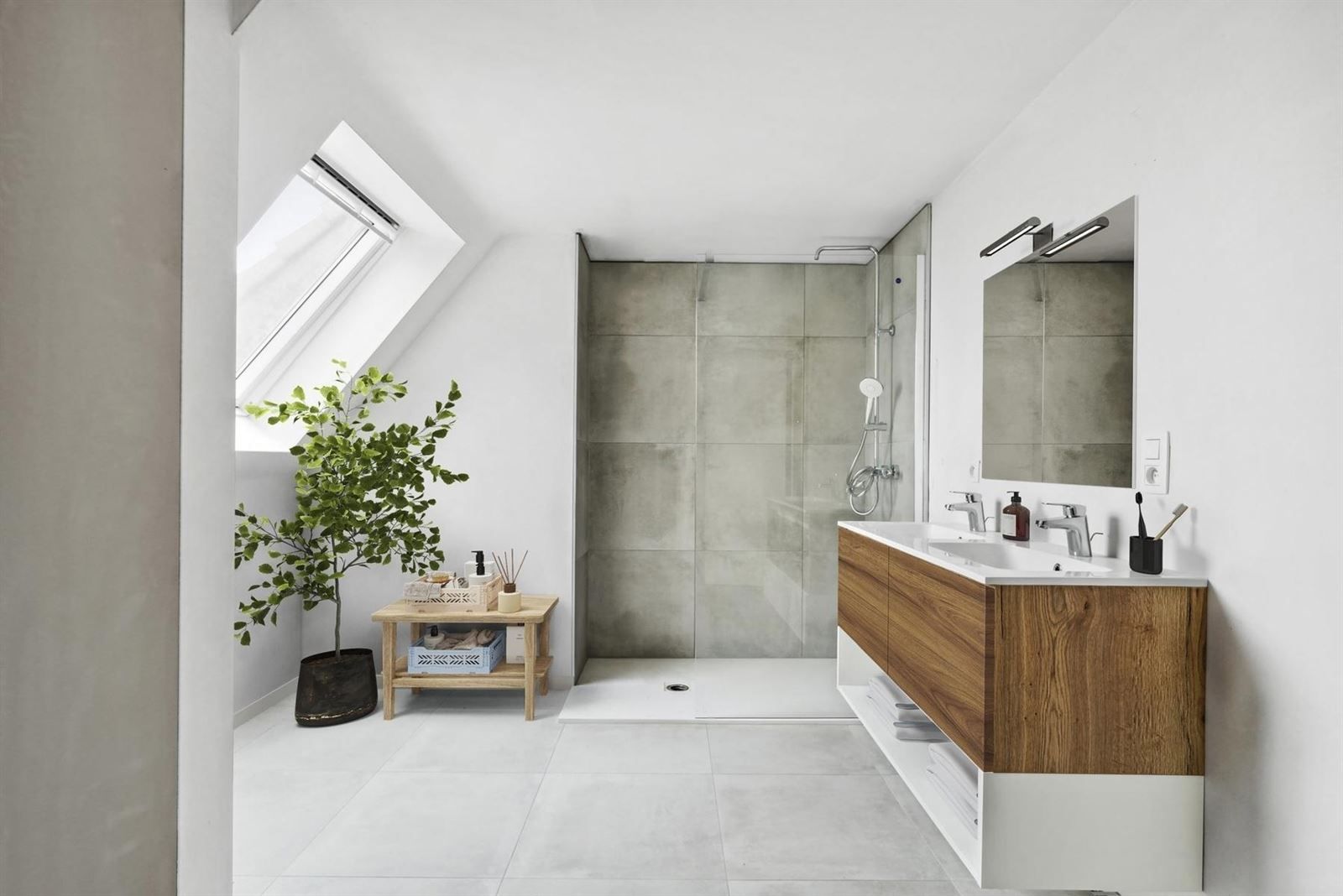 Penthouse met ruim terras aan de rand van het cen foto 4