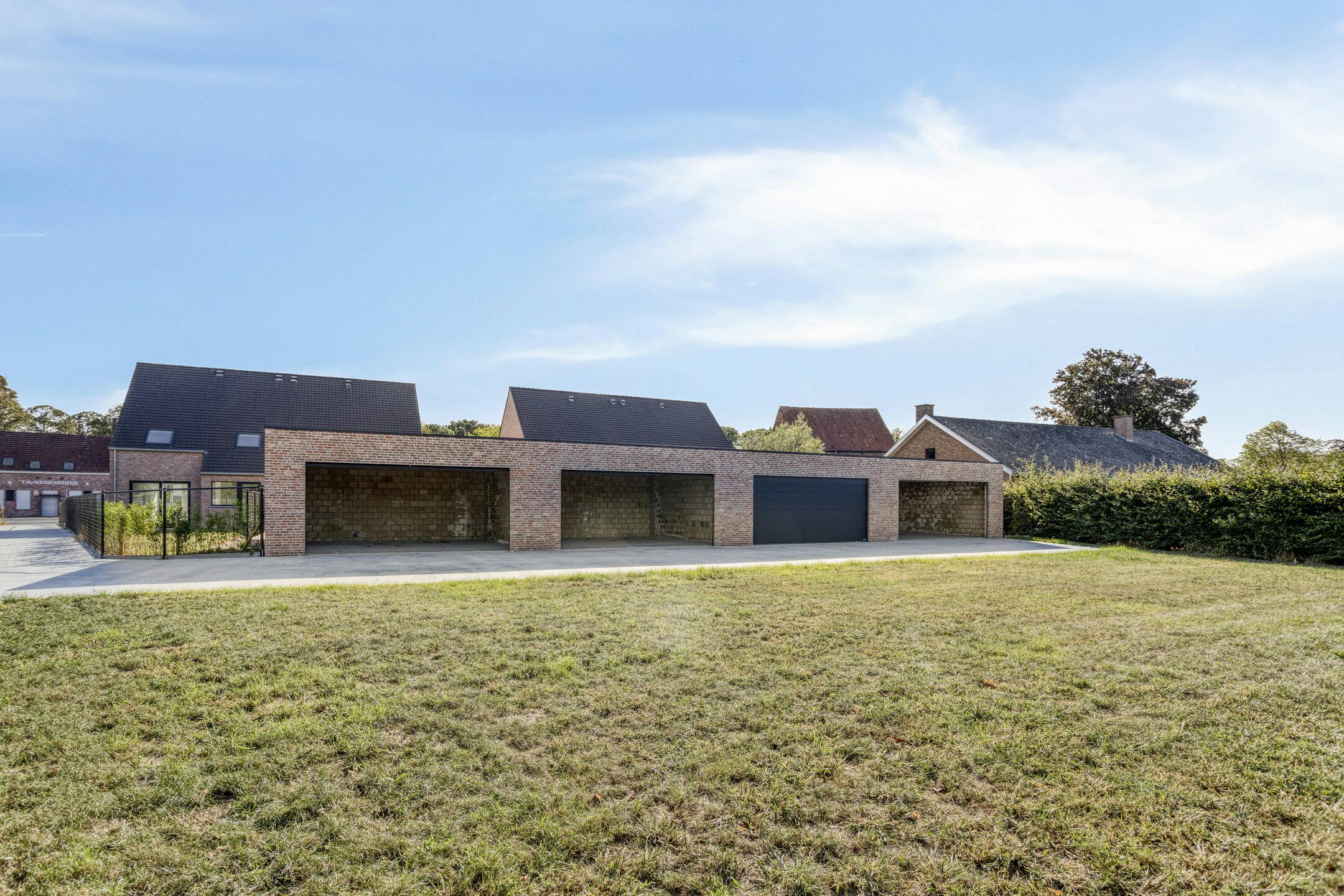 Nieuwbouw (6%) te koop in Elverdinge met 3 kamers en dubbele garage foto 15