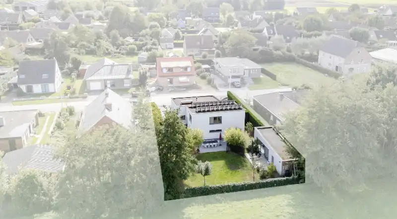 Lichtrijke, instapklare open bebouwing op een droomperceel (762 m²) in doodlopende straat! foto {{pictureIndex}}