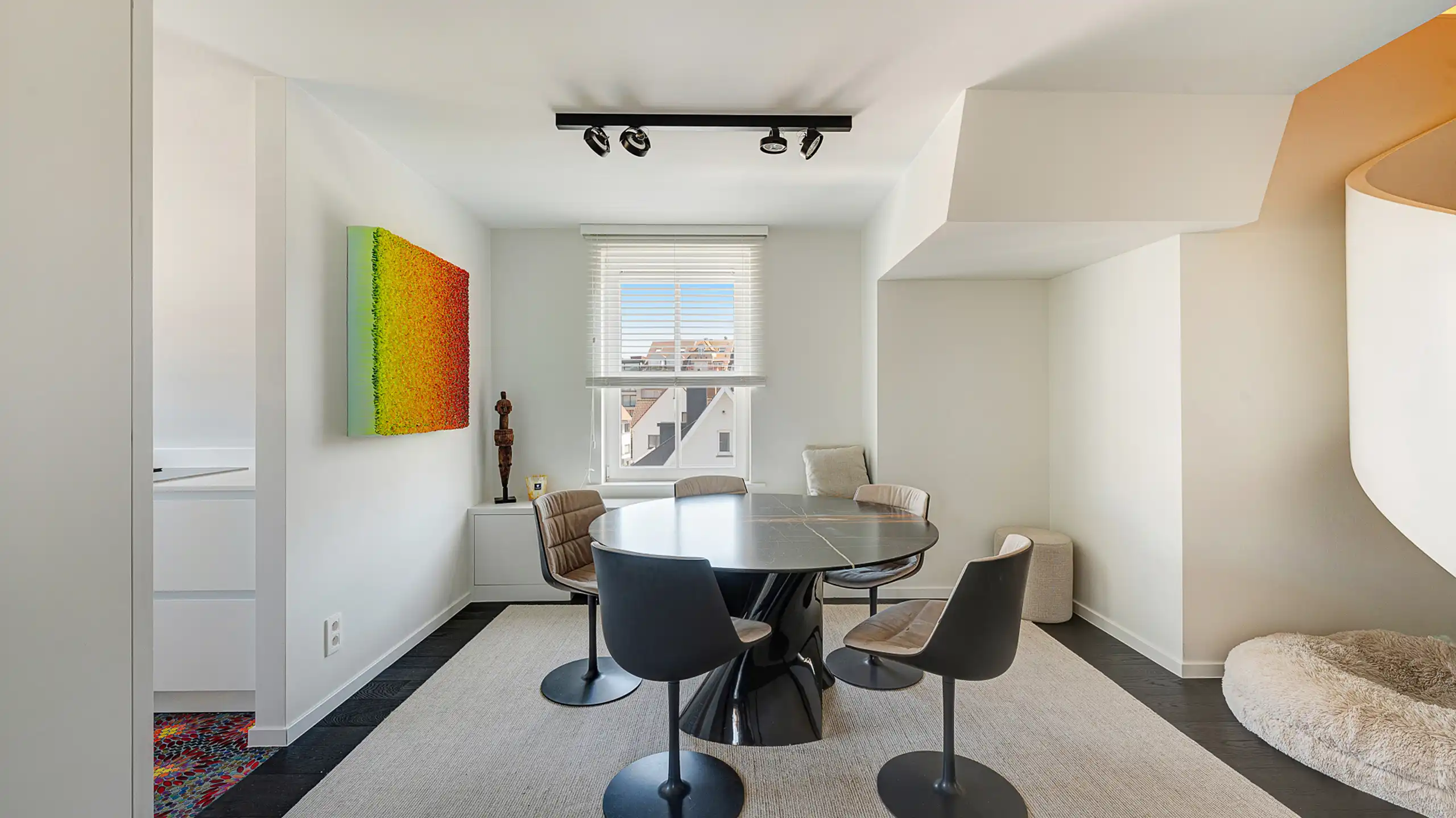 Luxueus duplexappartement met het woongevoel van een villa foto 16