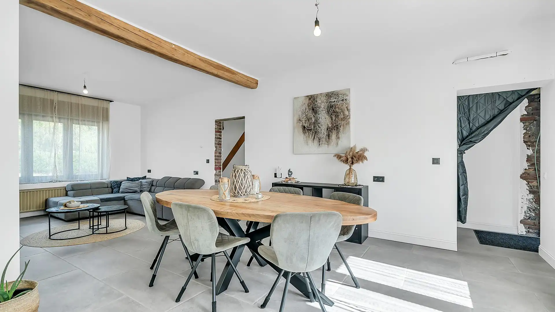 Rustig gelegen energiezuinige woning met 3 slaapkamers op een perceel van 6a foto 15