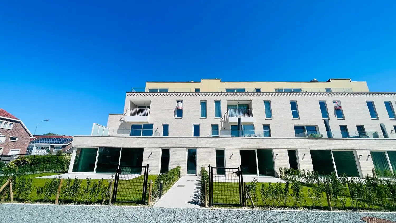 Te huur – Energiezuinig 1-slaapkamerappartement met ruim terras in Ingelmunster foto 15