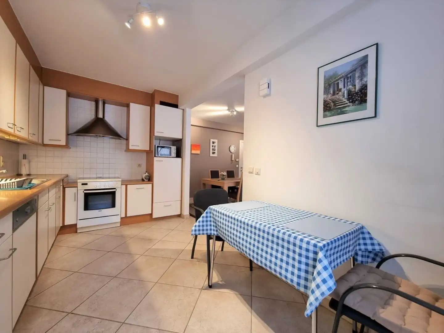 Goed gelegen, ruim  appartement met 3 slaapkamers en zonnige tuin - Heist foto 8