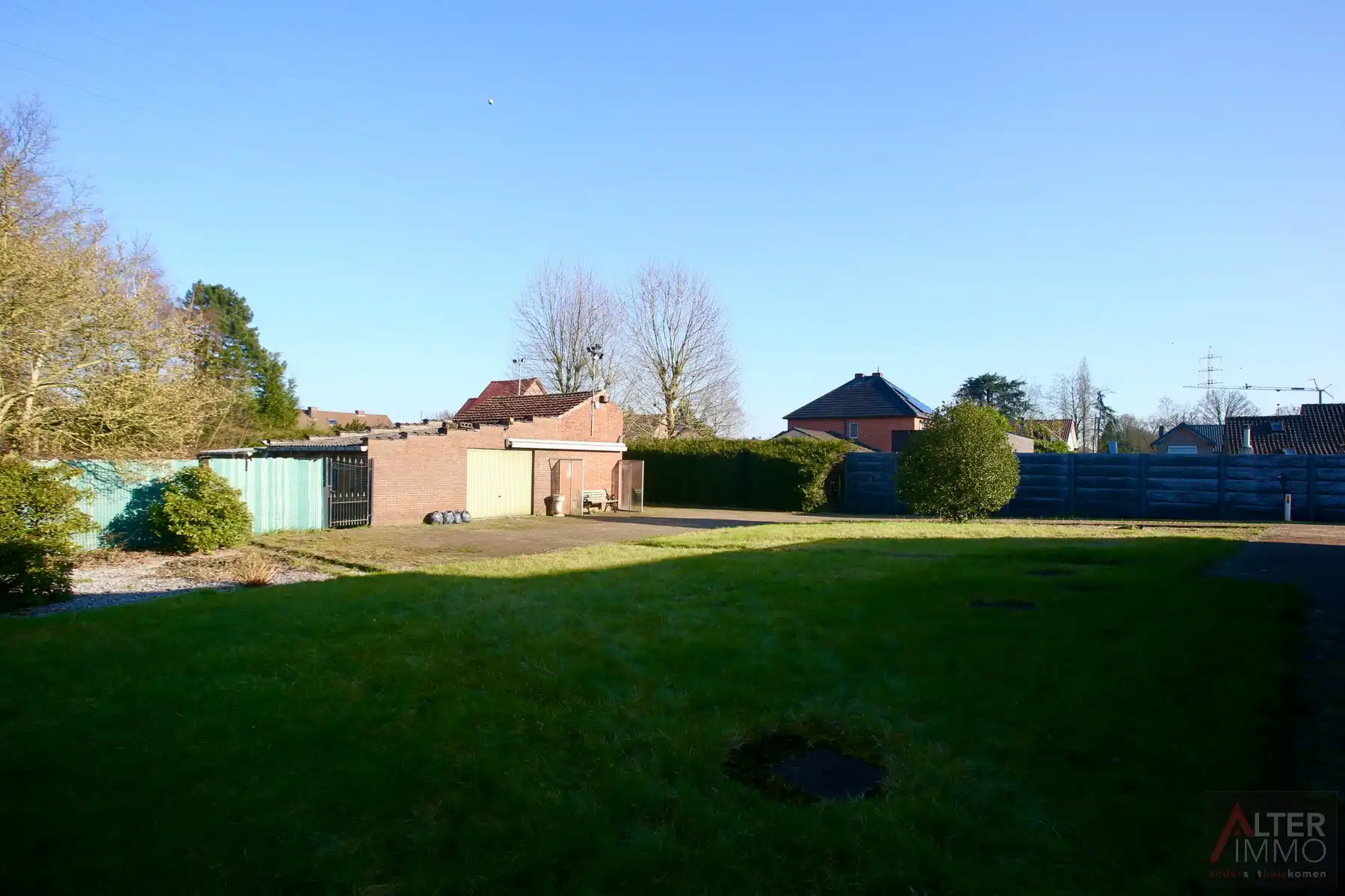 Opportuniteit! Gelijkvloerse woning met 3 slaapkamers op een groot en breed perceel (30 m) van 25a 65ca - EPC makkelijk te verbeteren! foto 28