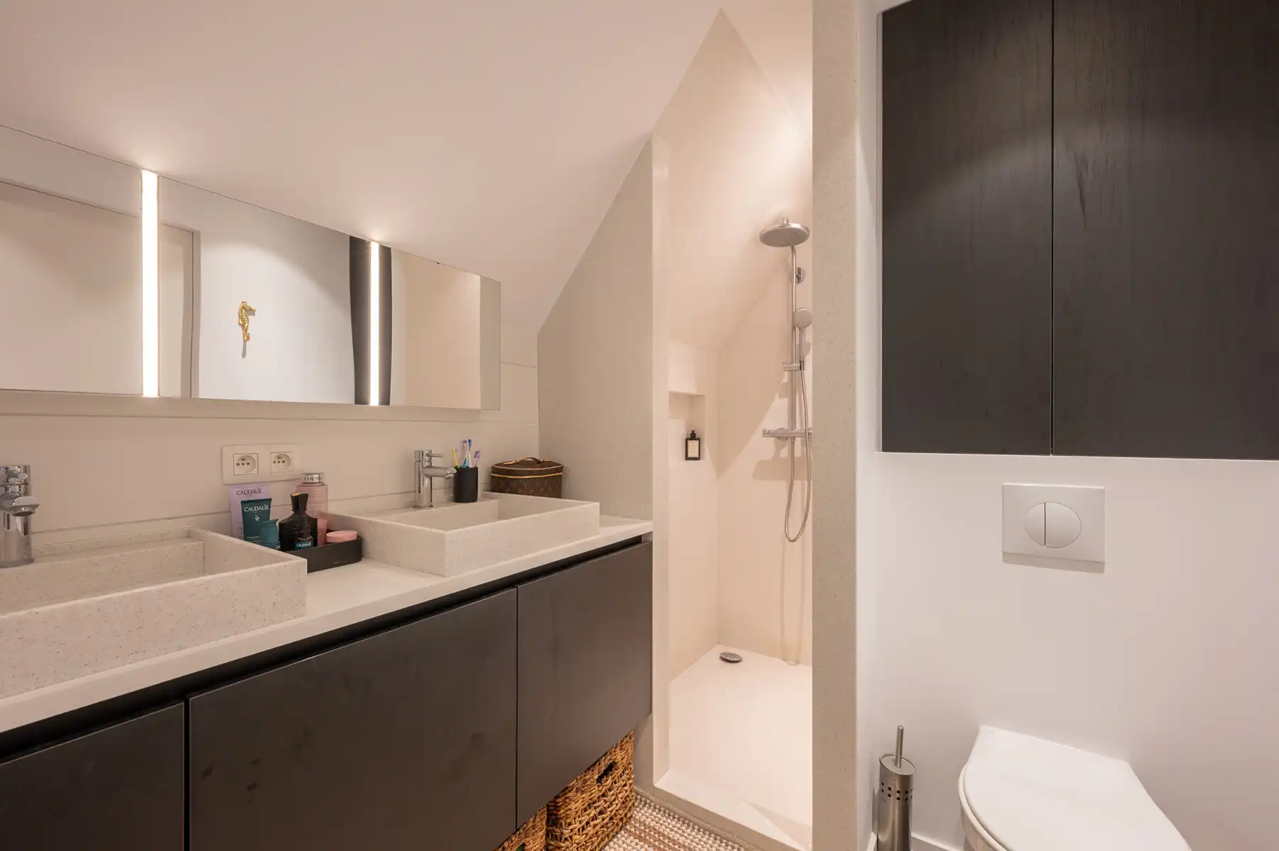 Volledig vernieuwde, gezellige woning foto 9