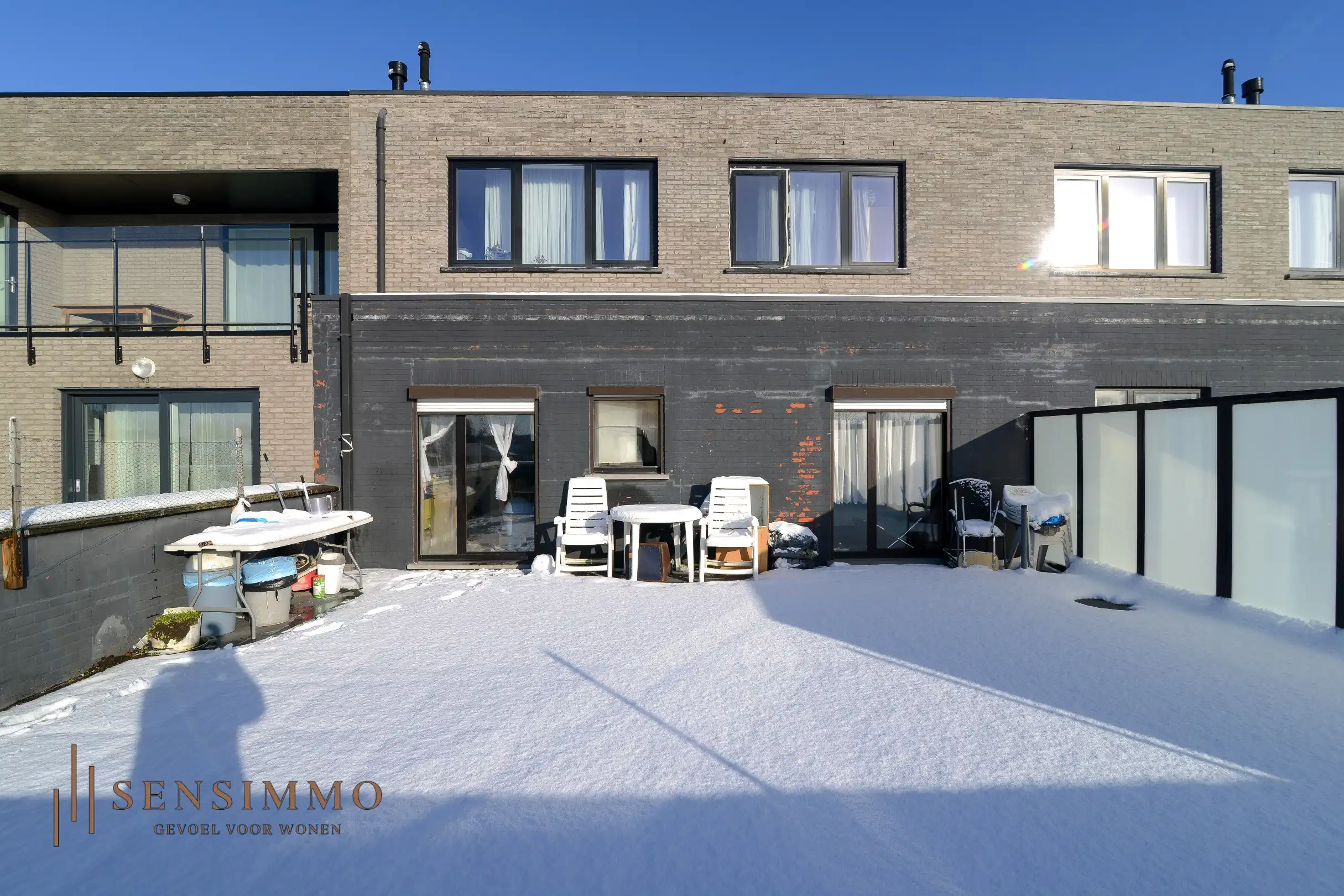 Tweeslaapkamer appartement van 94m² met terras, parking en kelderberging foto 11