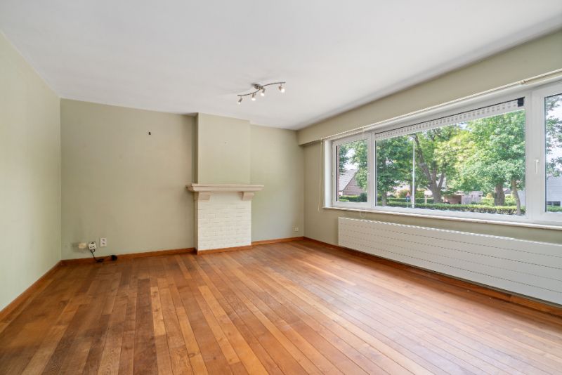 Ruime woning op goed gelegen locatie - 421 m² foto 5