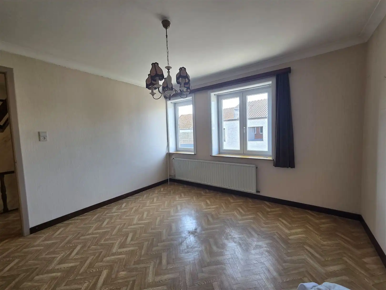 Ruime vrijstaande woning met garage. foto 17