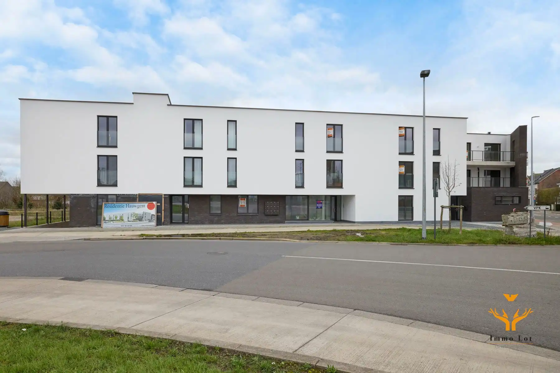 Nieuwbouwappartement met 2 slaapkamers en ruim terras foto 2