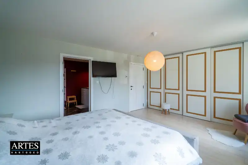 Karaktervolle woning met moderne luxe foto 26