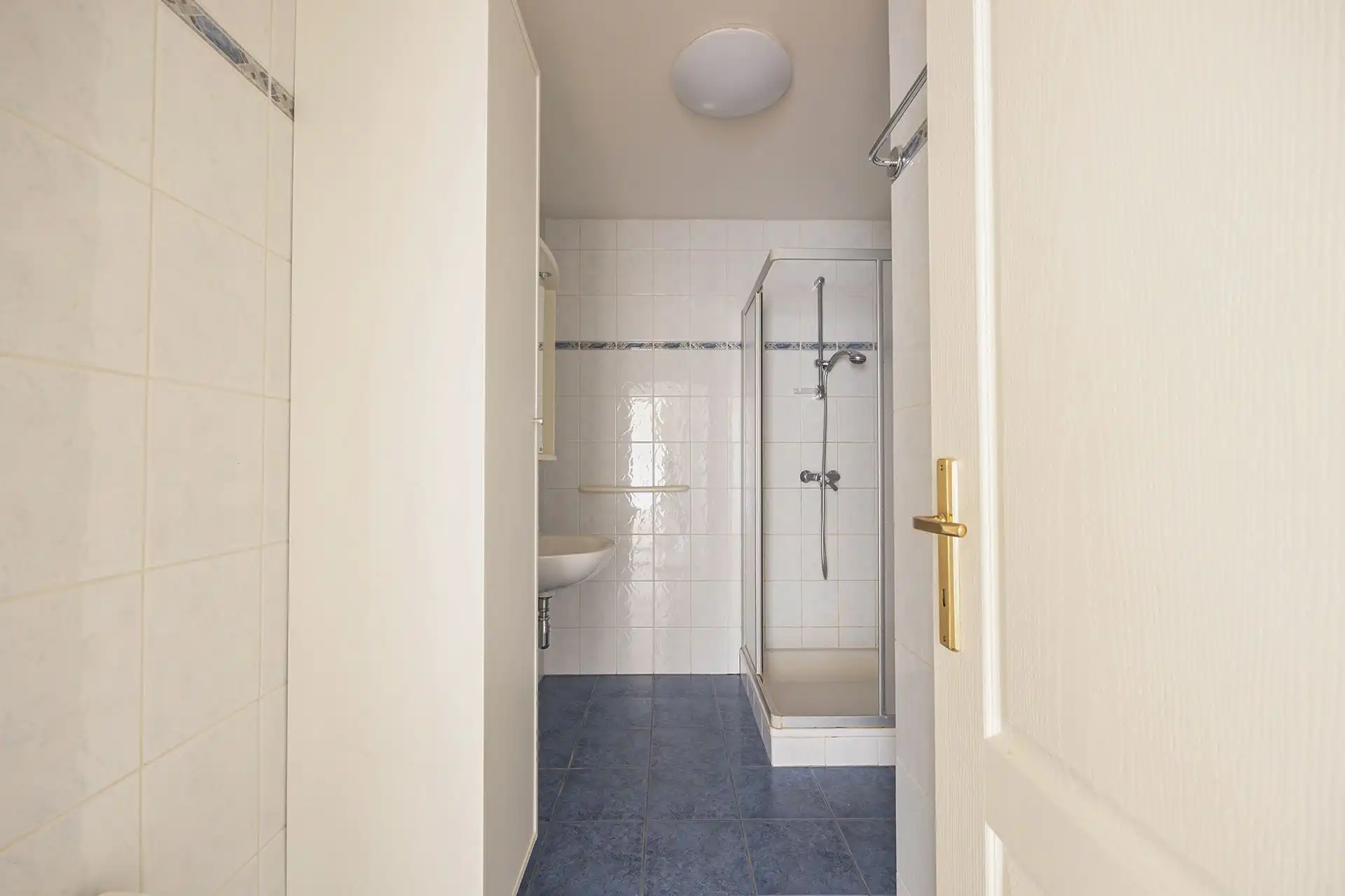 Lichtovergoten appartement met 2 terrassen en garagebox! foto 15