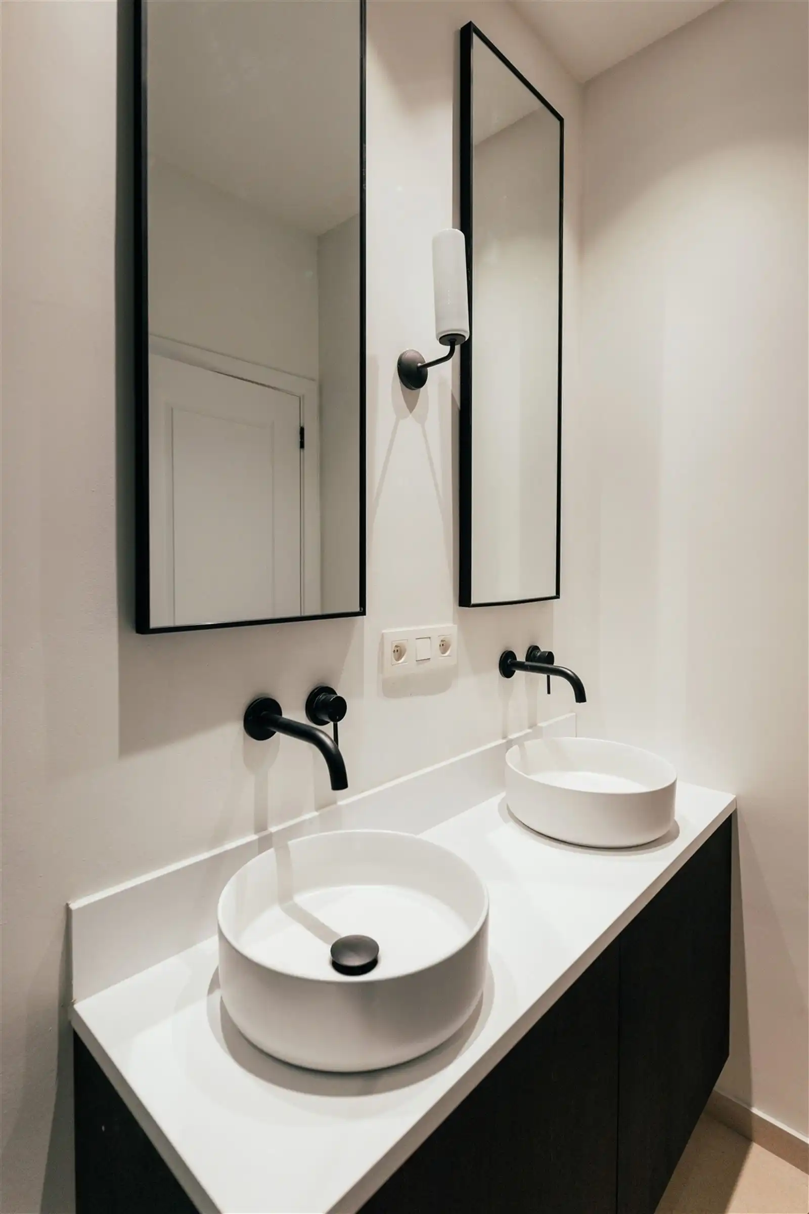 PULHOF: hoogstaand afgwerkt 1 slpk appt. met dak terras  foto 9