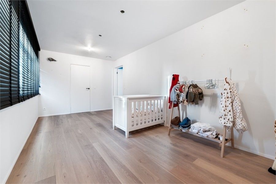 MAGNIFIEKE OPEN BEBOUWING MET GROOT ZWEMBAD EN 400M² AAN BEWOONBARE OPPERVLAKTE IN HET GEZELLIGE WELLEN foto 28