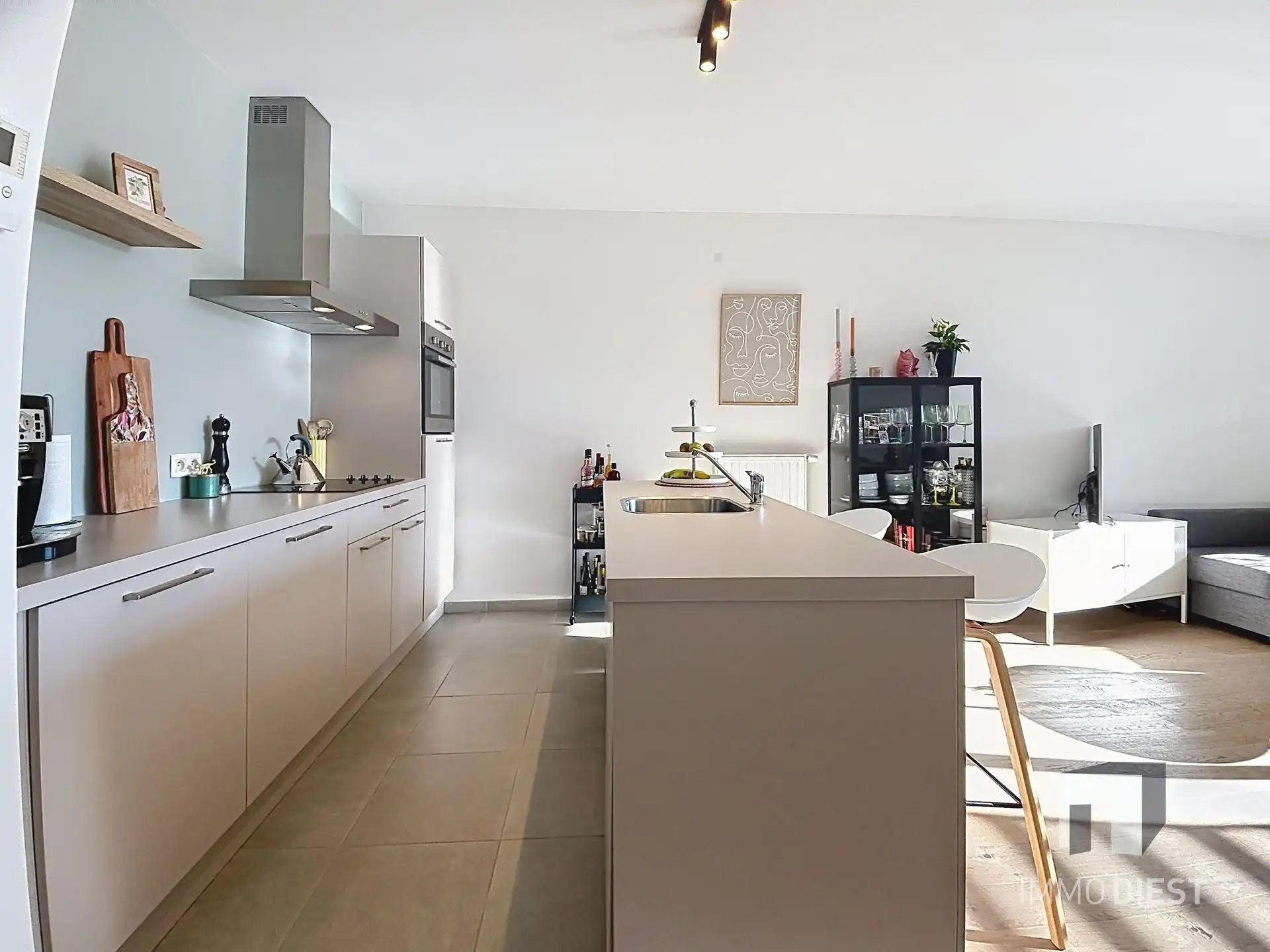 Energiezuinig appartement met twee slaapkamers en ondergrondse autostaanplaats net buiten de stadskern van Diest. foto 6