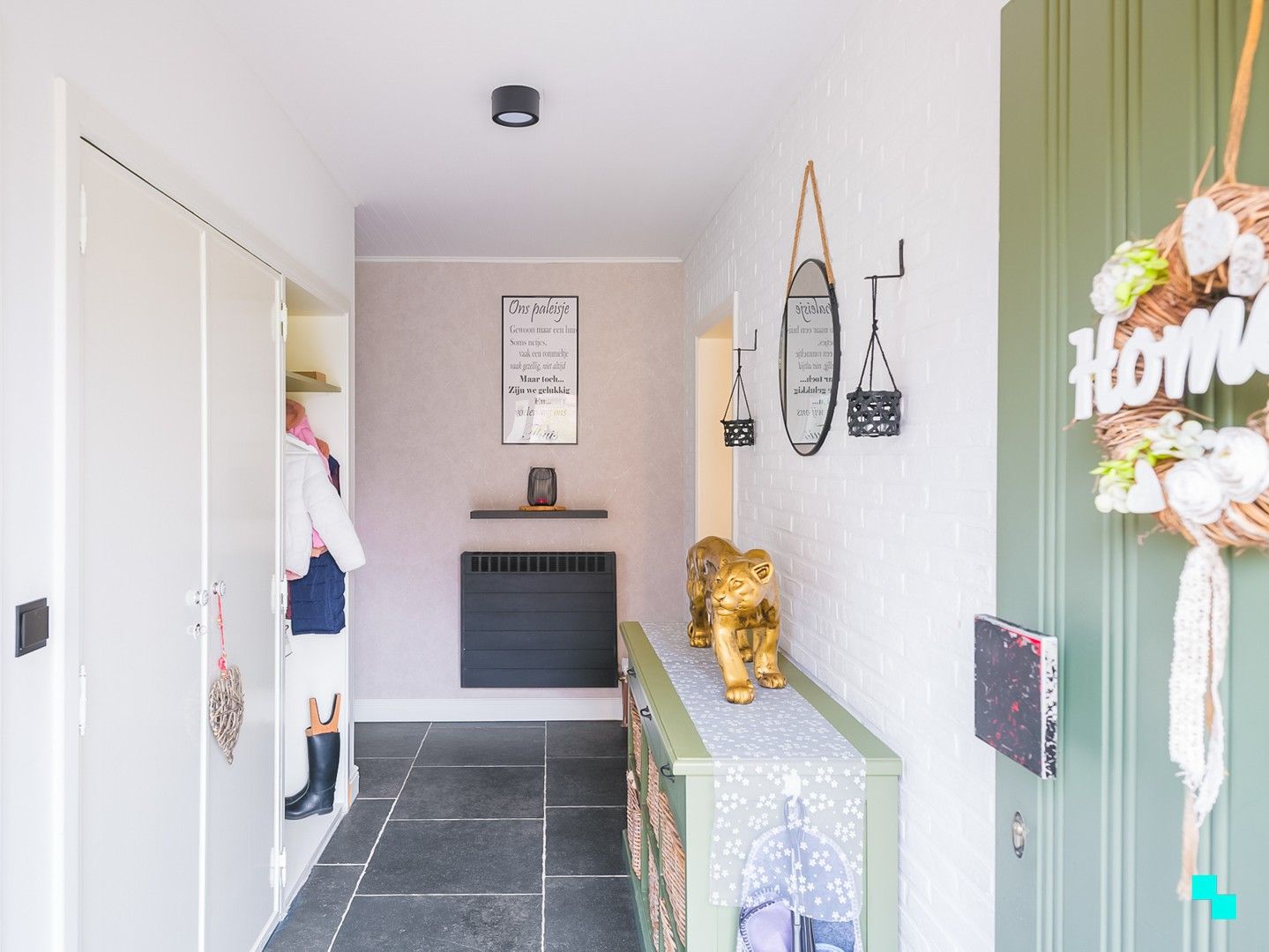 Ruime woning nabij de Makegemse bossen foto {{pictureIndex}}