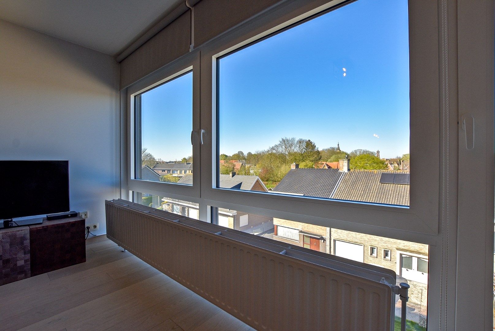 Gezellig instapklaar 2 slaapkamer appartement in hartje Diksmuide! foto 8