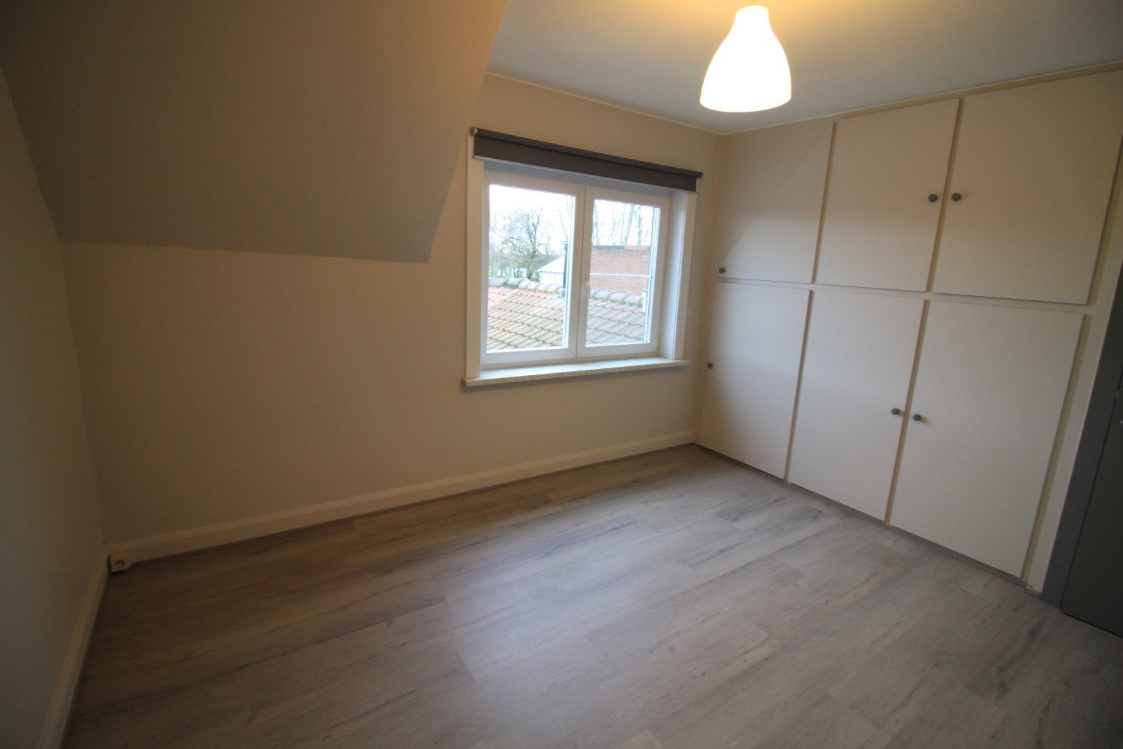 Verzorgde woning nabij centrum Kortemark foto 5