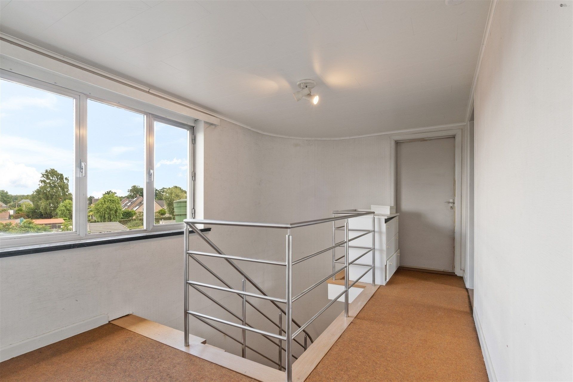 Top afgewerkt pand met veel potentieel foto 24