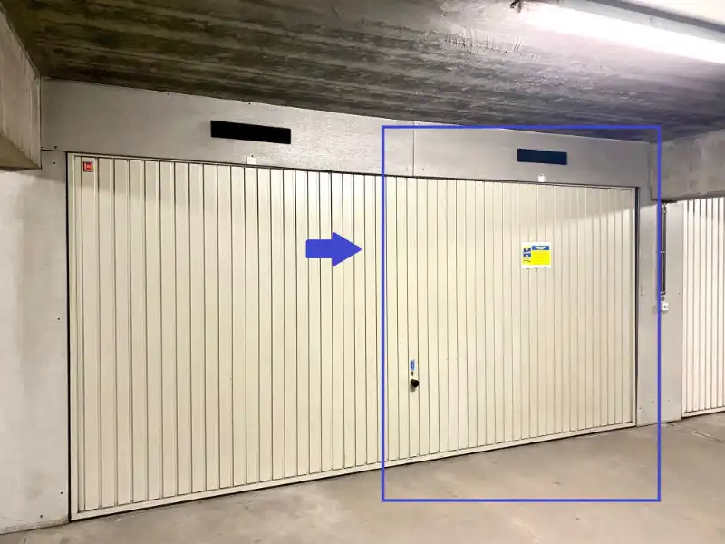 Garage in het centrum van Deinze foto 2