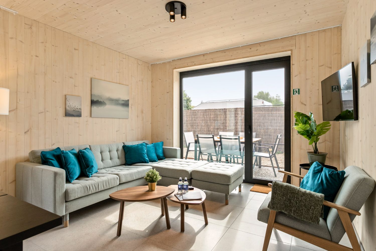 Zeer recente, duurzame vakantiewoning in een groene omgeving foto 3